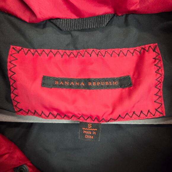 Banana Republic Men's Red Goose Down Puffer Vest S Thermal Warm Wind Resistant - Picture 4 of 11